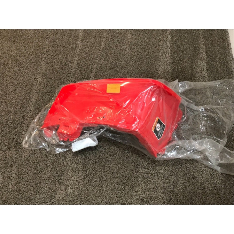 Крыло переднее правое красное Can-Am G2 Outlander 715001512 715001512