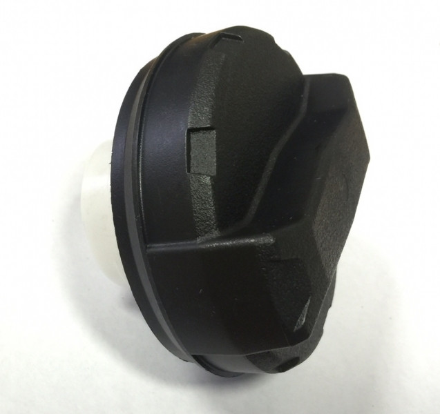 Крышка бензобака BRP Can Am Commander Maverick 709000529 709000268