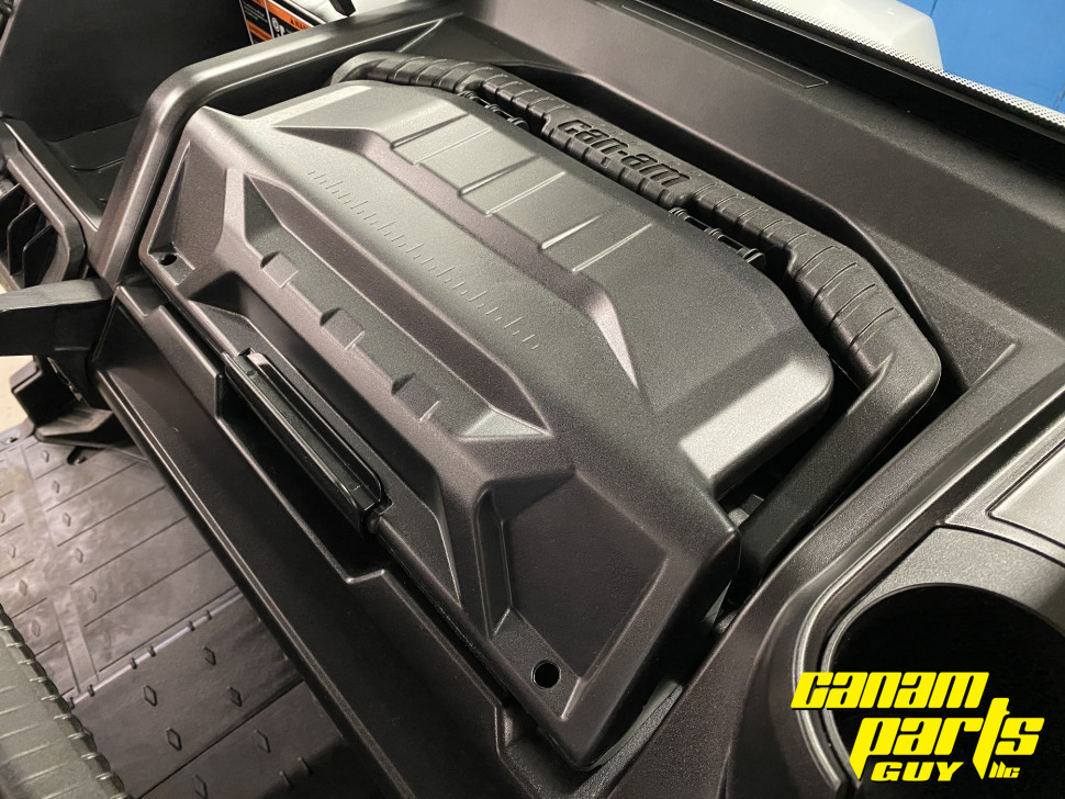 Бардачек съемный Gorilla Works для CanAm Defender 715004344 RS344N