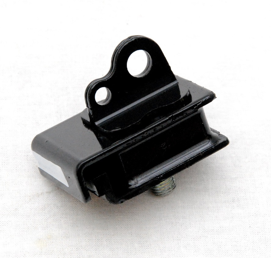 Подушка двигателя Yamaha Grizzly 550 700 3B4-21485-00-00 3B4-21485-01-00 B16-21485-00-00 Старый Артикул