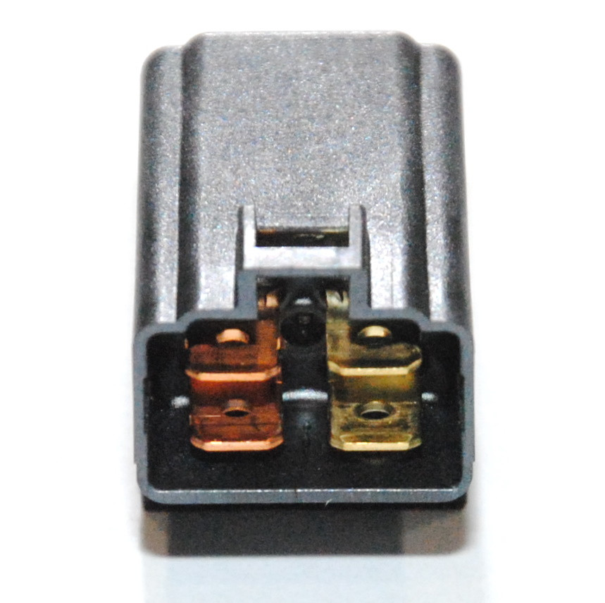 Реле топливного насоса Suzuki 38740-31G01