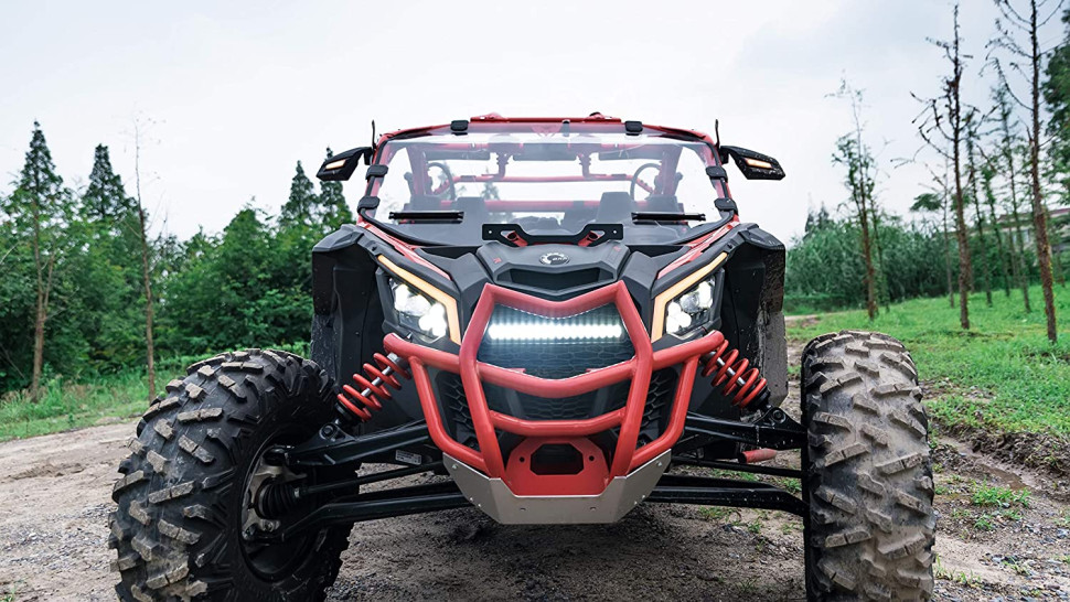 Решетка радиатора CanAm Maverick X3 с фарой FGLX3 705012694 705017562