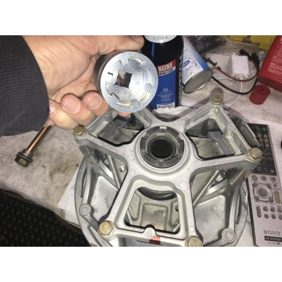 Съемник паука ведущего вариатора Polaris RZR XP Turbo SuperATV ST-P-001 ST-P-001