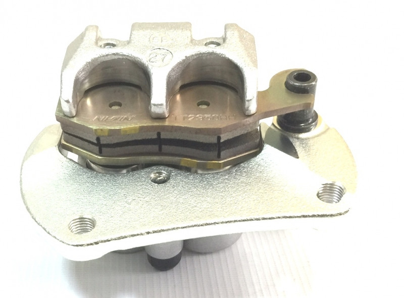 Суппорт передний правый для квадроциклов Can-Am Commander   Maverick 705600678