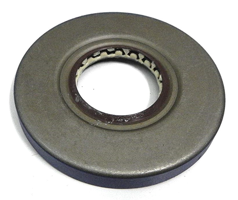 Сальник редуктора SEAL 705501878