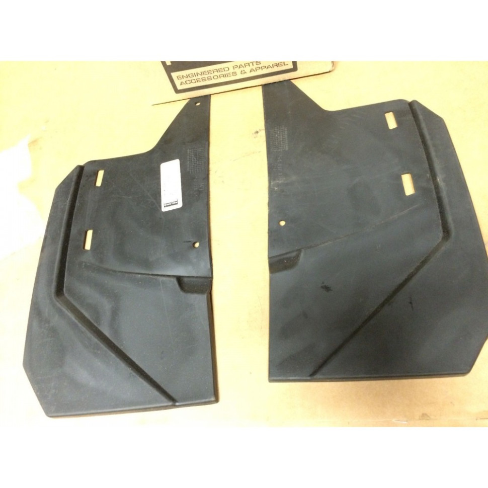 Брызговики передние Polaris RZR 900 2011-2014 5438735 + 5438736 /UTVFF100 UTVFF100