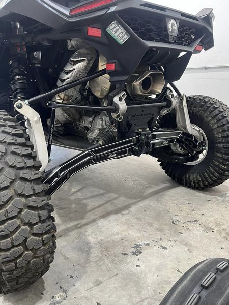 Комплект задних рычагов Gorilla Works для CanAm Maverick R ZRP-MR-RR 706005030 706005031 706005032 706005360 706005361 