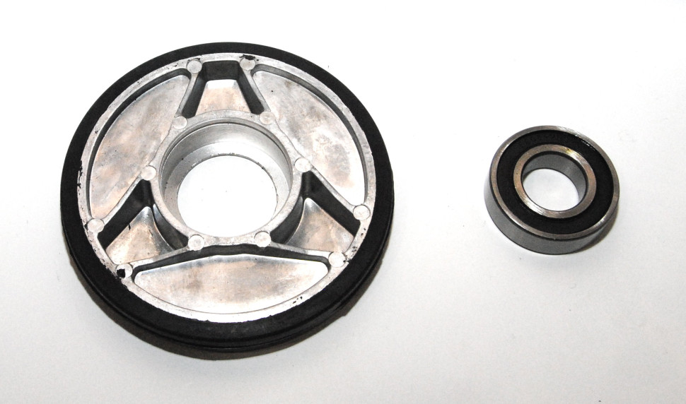 Ролик (каток) алюминиевый для снегоходов Ski-Doo 135мм 503190215 503190785 572097612 503189411 503190214 503190797 570045221 570045222 570066622 570066631 503188997 503189171 503190216 503190229 503190802 572094600 572108600 572108600N