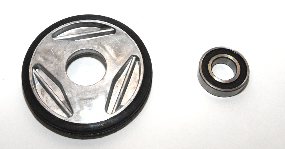 Ролик (каток) алюминиевый для снегоходов Ski-Doo 135мм 503190215 503190785 572097612 503189411 503190214 503190797 570045221 570045222 570066622 570066631 503188997 503189171 503190216 503190229 503190802 572094600 572108600 572108600N