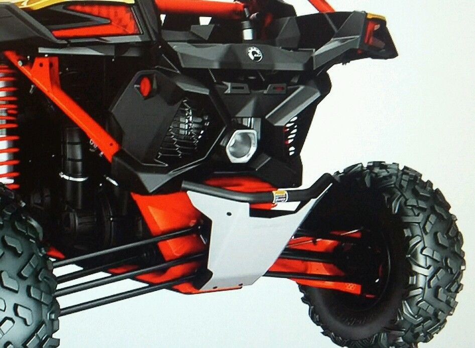 Бампер задний оригинальный для Maverick X3 715002962