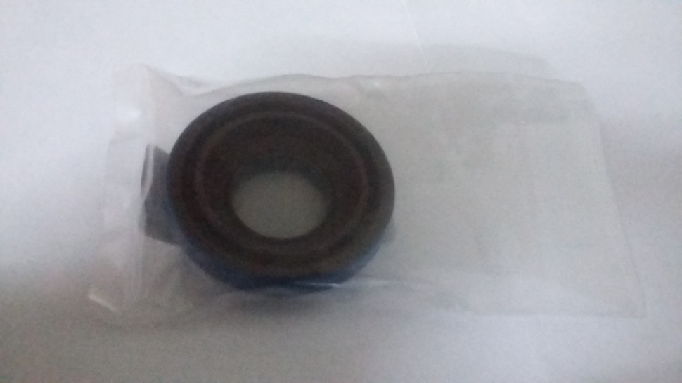 Сальник коробки передач   редуктора оригинальный для квадроциклов Polaris 3234851