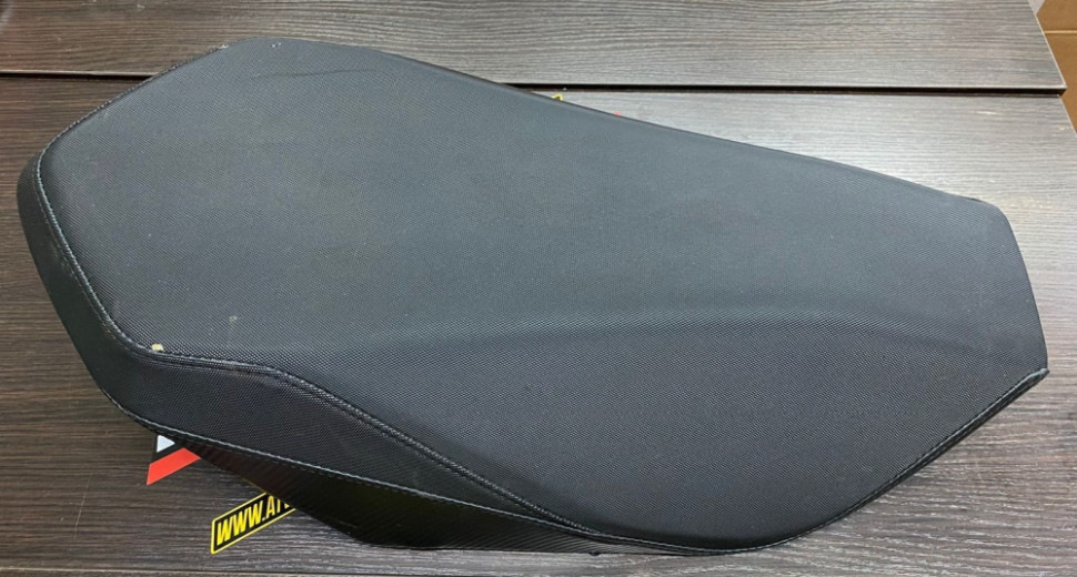 Сиденье (Б-У) для снегохода BRP Ski-doo G4 510005997-by
