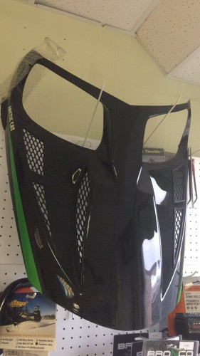 Капот с наклейками черный/зеленый Arctic Cat BearCat Z1 XT /570 XT /5000 XT  08+ 3718-069 /3718-068