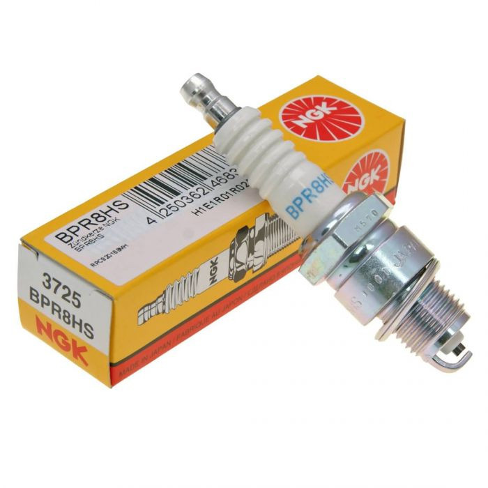 Свеча зажигания NGK BPR8HS /3725 BPR8HS