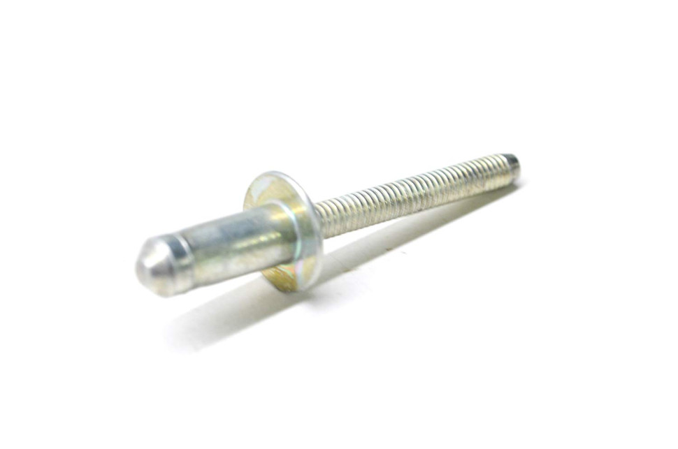 Заклепка снегохода BRP Ski-Doo 293150119  293150119