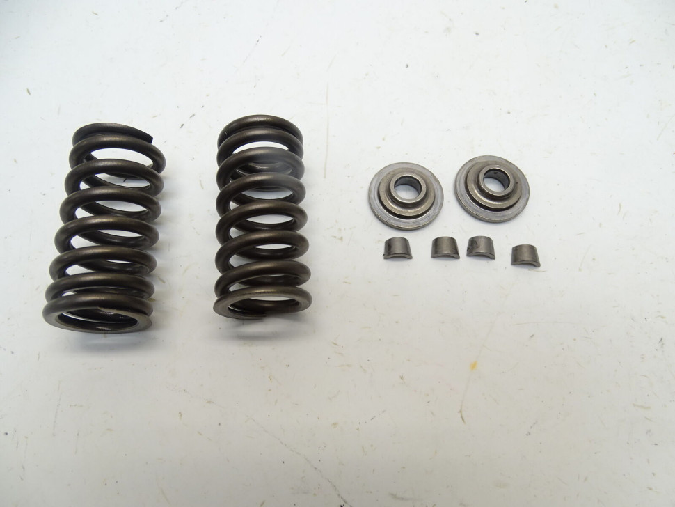 Пружинка клапанная Polaris SPORTSMAN/SCRAMBLER 1000/850 7043352/7043947 7043947