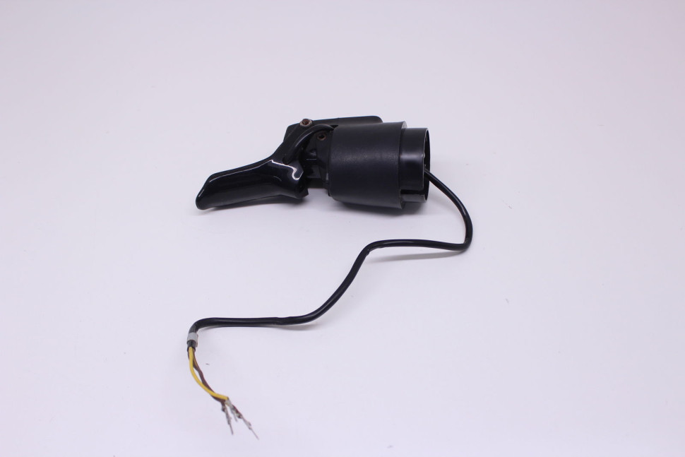 Корпус дросселя снегохода Ski-Doo GrandTouring/Expedition /Skandic 1300/1000/550/380 02-11 512059489 512059489