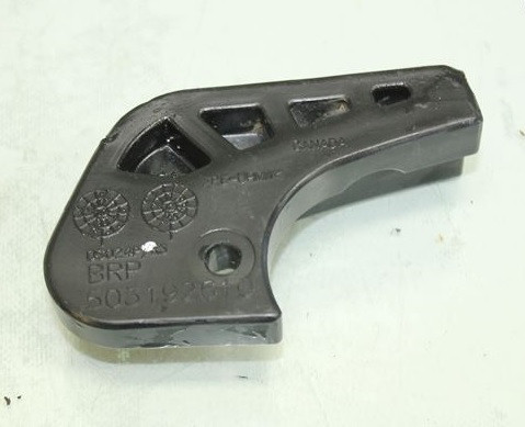 Передний наконечник склизы правый Ski-Doo Tundra /Scandic /Expedition 2011+ 503192610 503192610