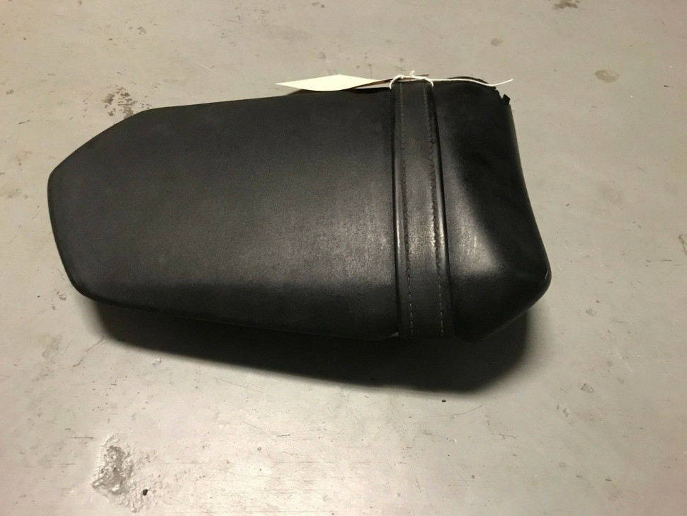 Сидение Yamaha R1 04-06 5VY-24750-00-00 5VY-24750-00-00