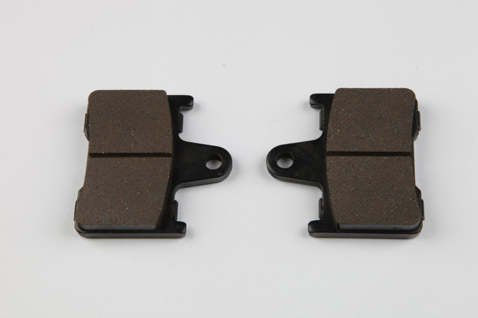 Тормозные колодки дисковые, комплект 2 шт 69100-18820