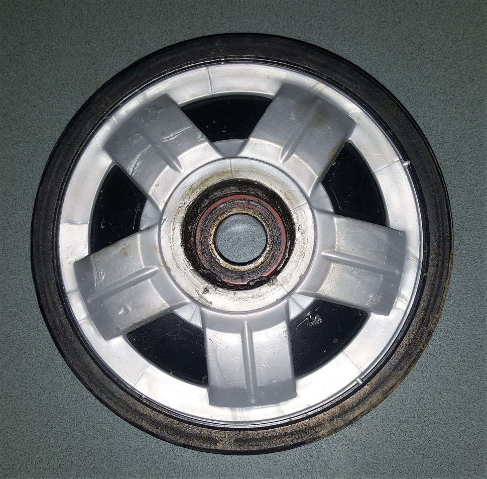 Ролик снегохода 165мм x 20мм BRP/Ski-Doo 503191110 503191110