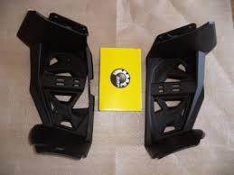 Подножка пластиковая оригинальная для Can-Am Renegade 705004729 705004730 Правая