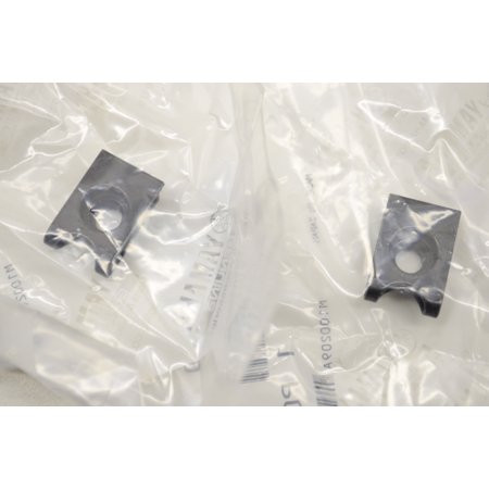 Крепление Yamaha 90183-06100-00 90183-06100-00