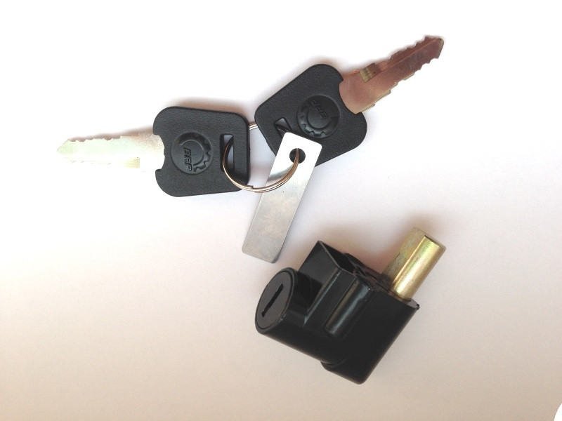 Замок заднего багажника Can-Am Outlander Commander Maverick 707000666