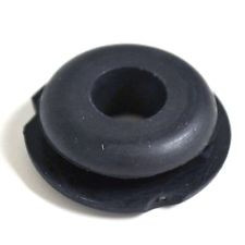 Втулка крепления пластика BRP 705002149 705003264