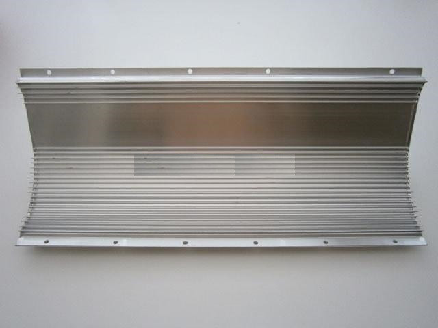 Radiator  Радиатор тоннельный передний 605253699