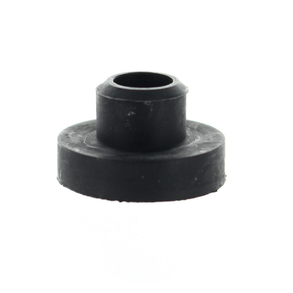 Опора радиатора квадроцикла BRP 570135100 709200285  570135100