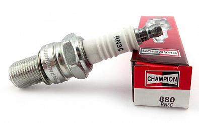 Свеча зажигания снегохода Polaris Widetrak LX 3070166 / RN3C