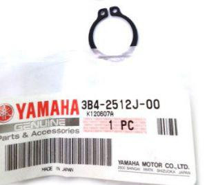 Кольцо стопорное (на ШРУС внутренний) Yamaha Grizzly&Viking 550&700 07-18 YAMAHA 3B42512J0000