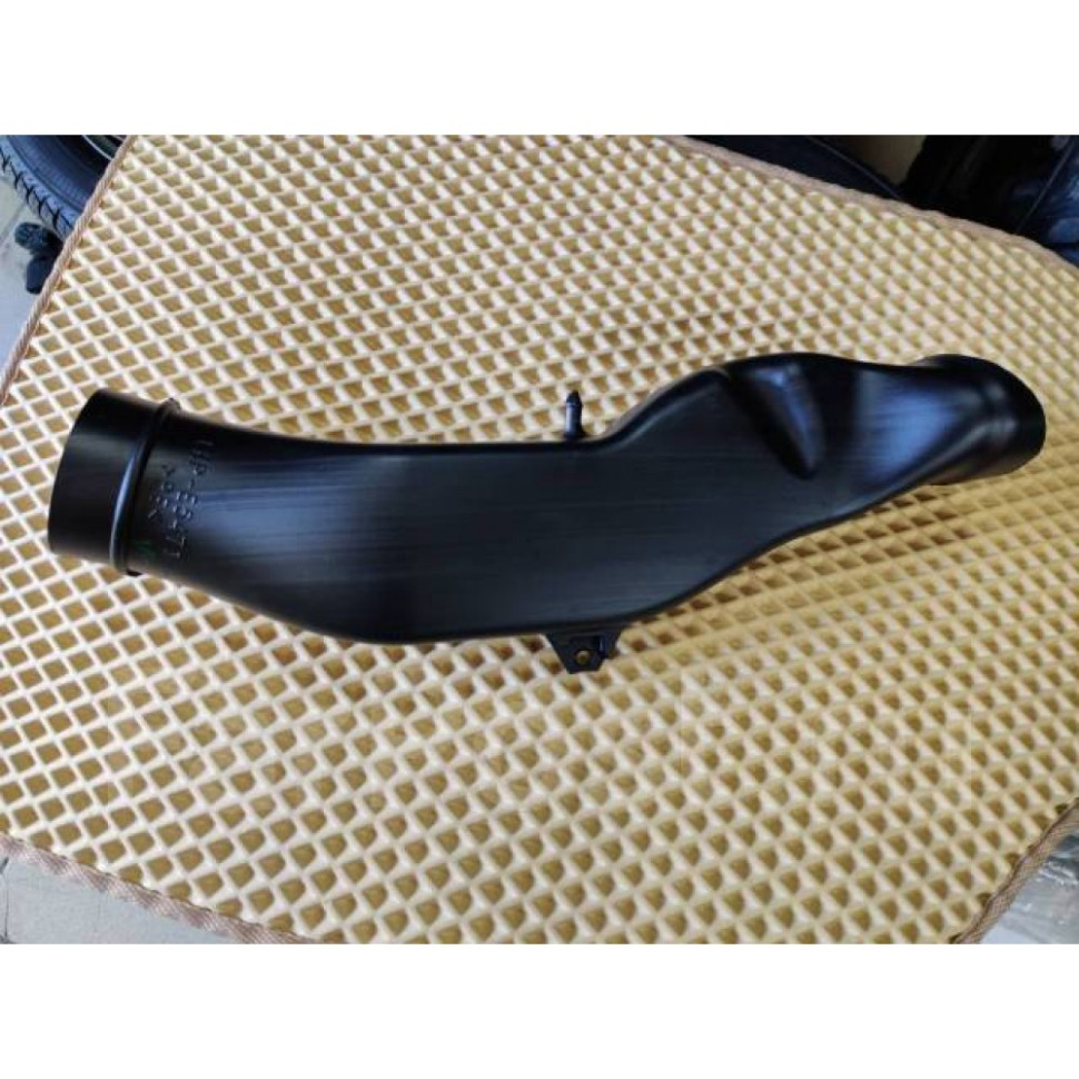 Патрубок (шноркель) воздухозаборника двигателя квадроцикла Yamaha GRIZZLY /KODIAK 700 2012+ 3B4-15471-00-00 /1HP-E5471-00-00 1HP-E5471-00-00