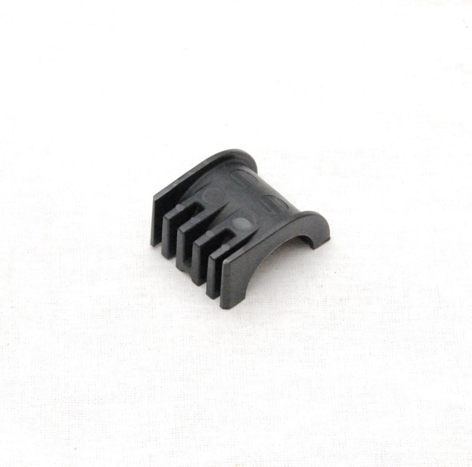 Сайлентблок заднего стабилизатора оригинальный нижний Polaris 5437423