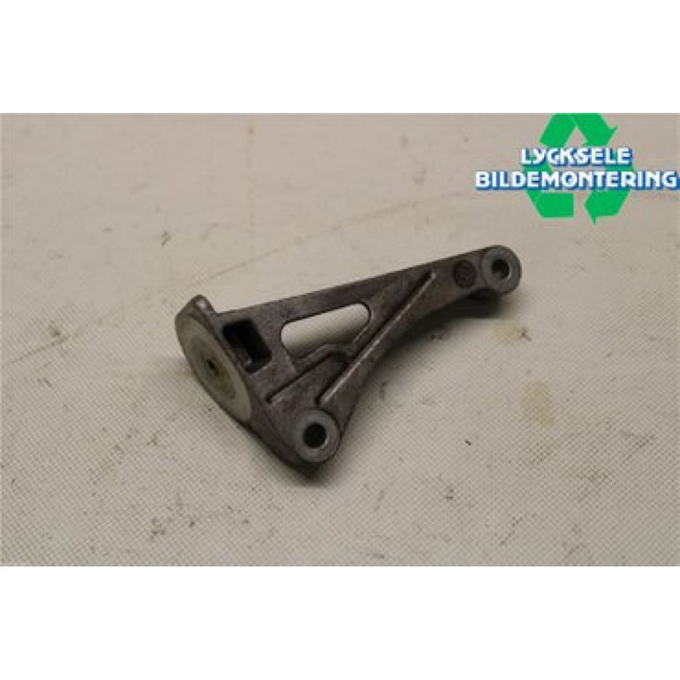 Суппорт задний Ski-Doo 512060660 /512060474 /512061139 512061139